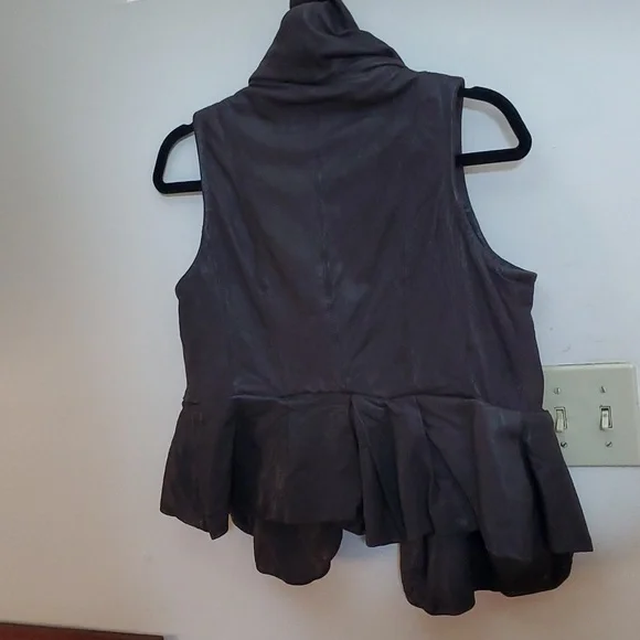 Sz 12 All Saints gathered leather vest